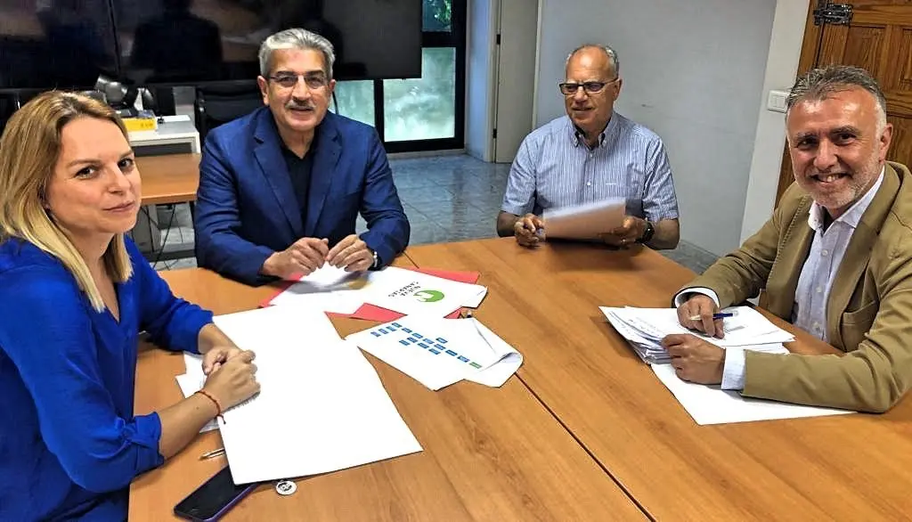 Reuni&oacute;n Pacto de Canarias 2 julio_Fotor