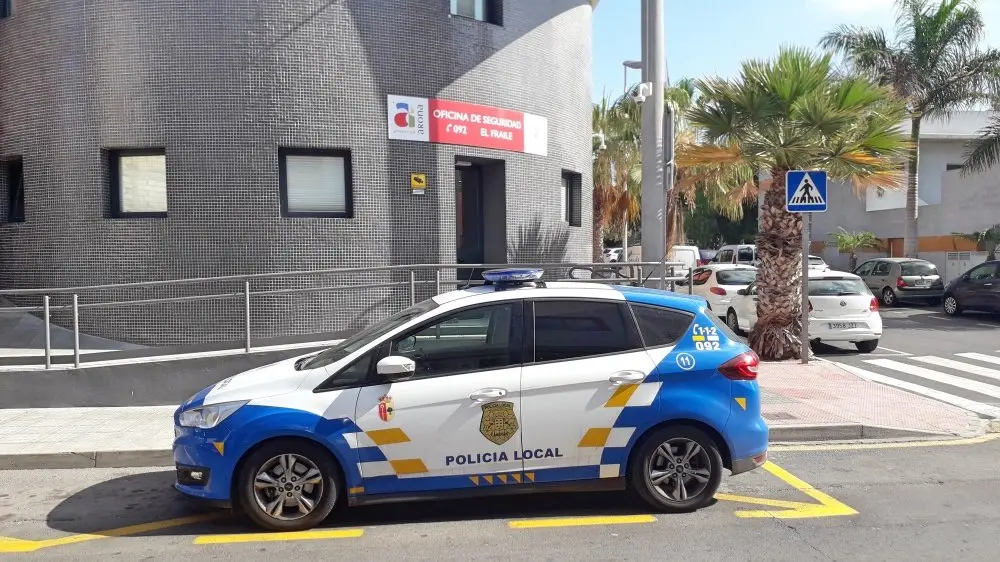 Sede Polic&iacute;a El FRAILE_Fotor