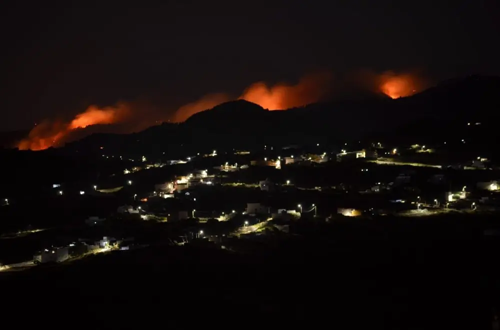 Incendio valle Seco MzWT_Fotor