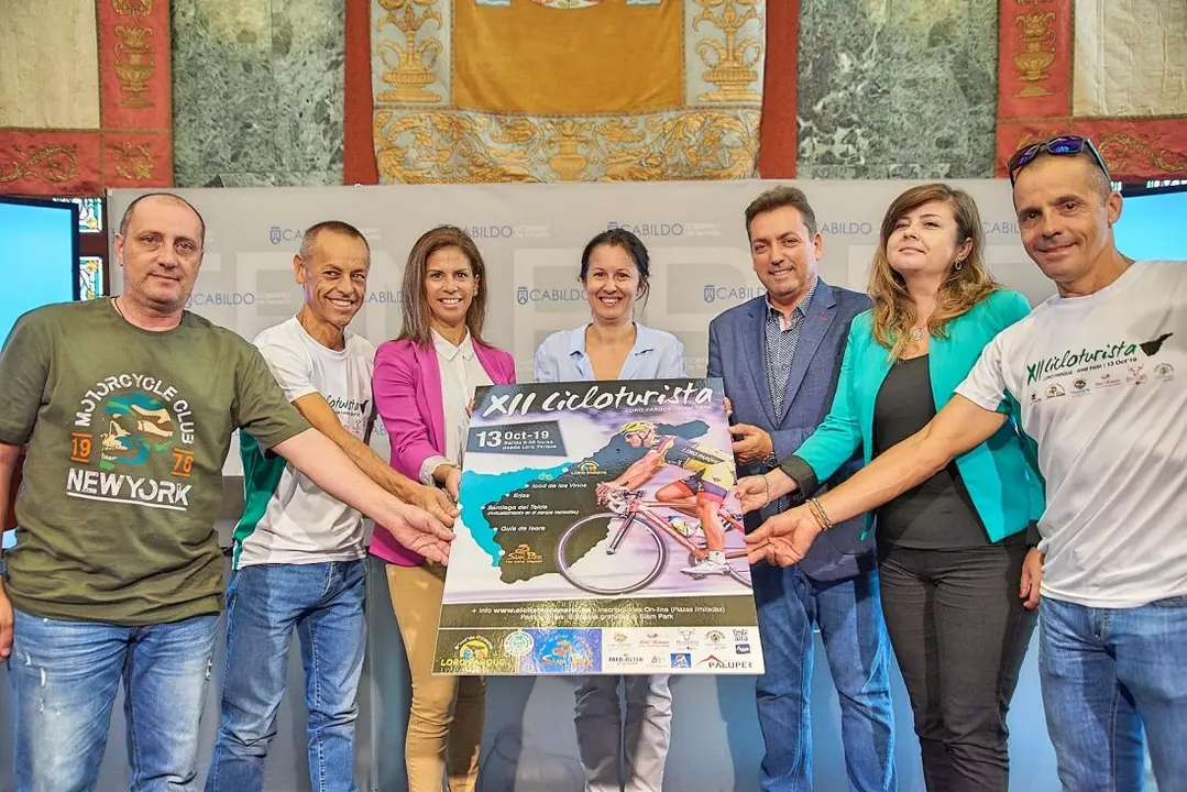 Foto presentaci&oacute;n cicloturista_Fotor