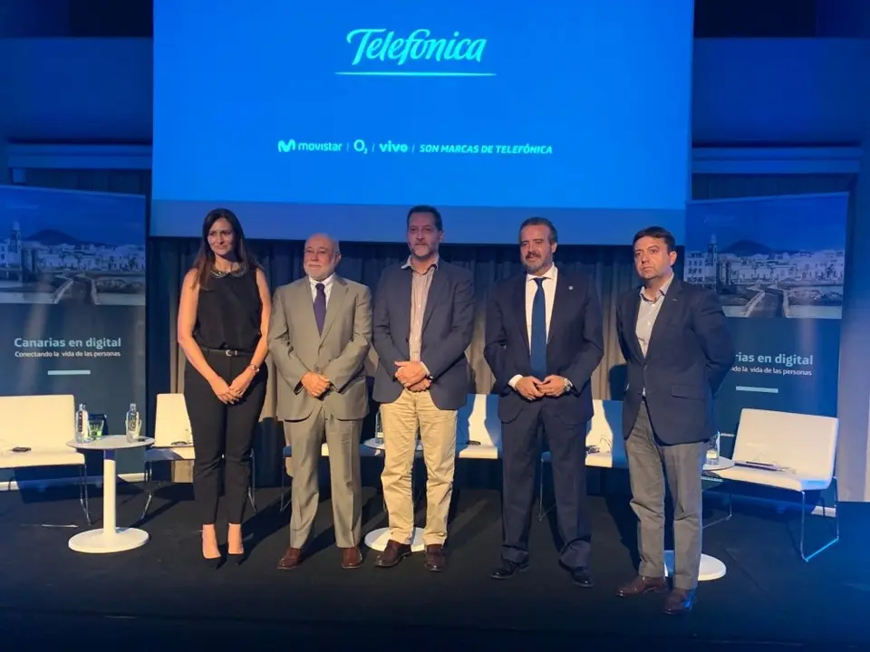 Telefonica 25_Fotor