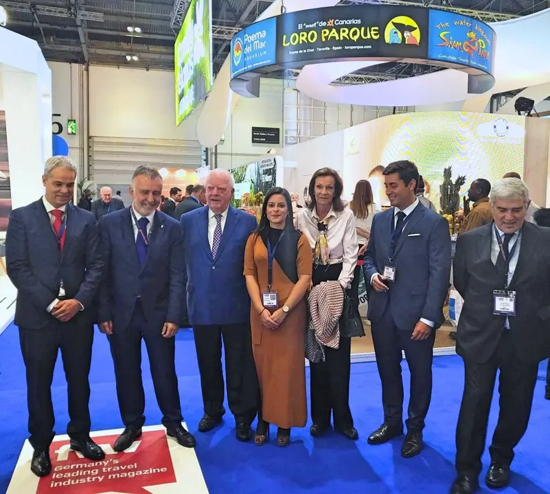 La Compa&ntilde;&iacute;a Loro Parque, presente un a&ntilde;o m&aacute;s en la feria World Travel Market (2)_Fotor