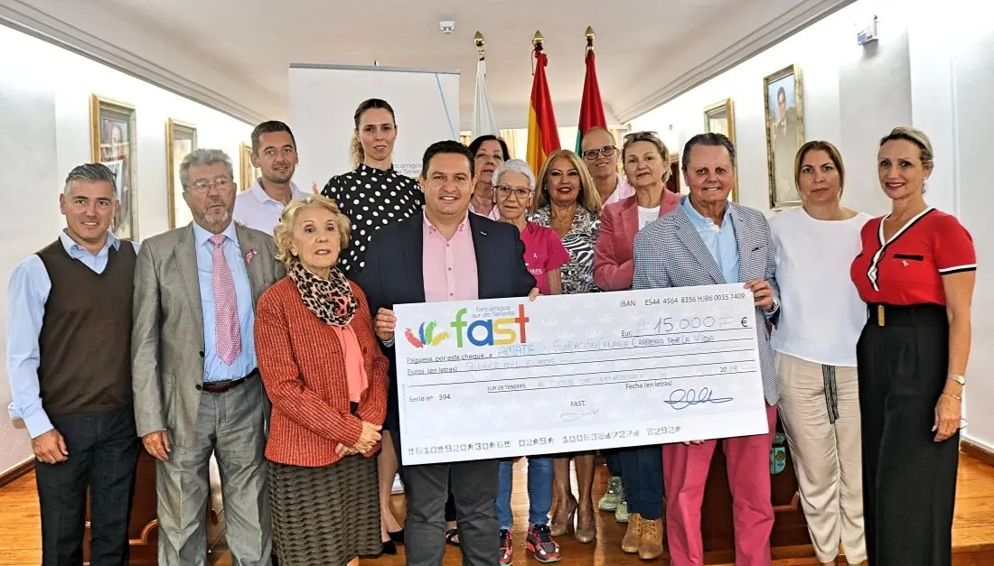 Fast Amate Carrera vida C&aacute;ncer mama Cheque Solidario 8_Fotor