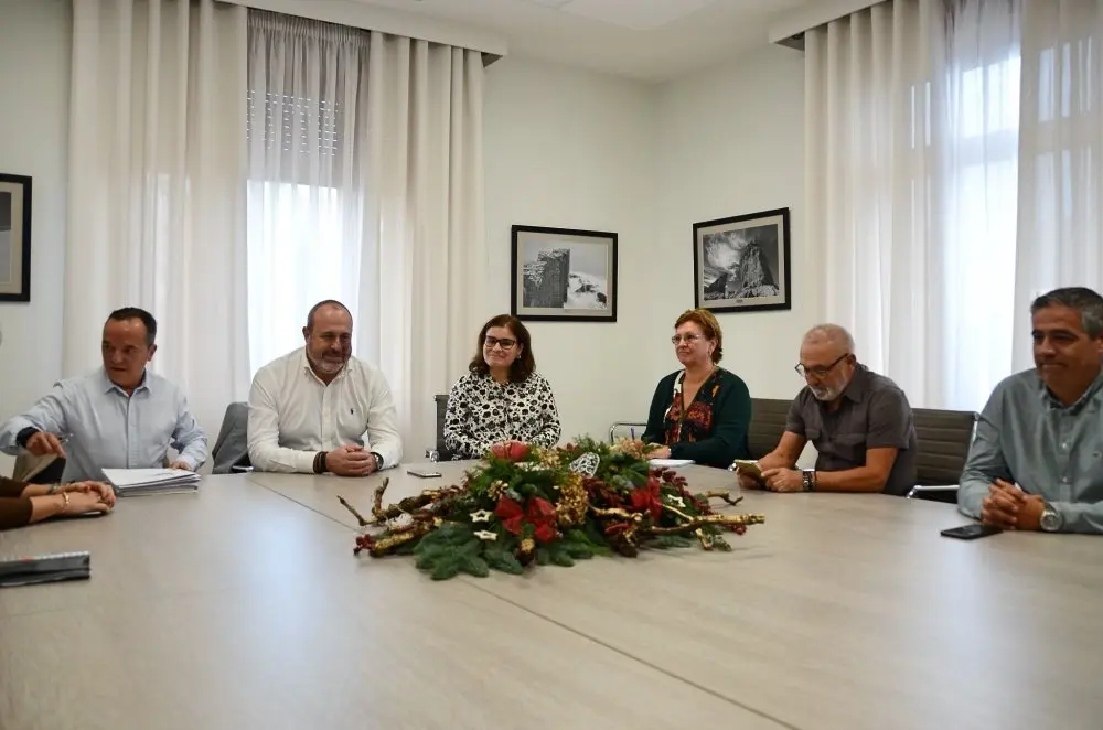 20191203 Reuni&oacute;n alcaldesa Candelaria Enrique Arriaga_Fotor
