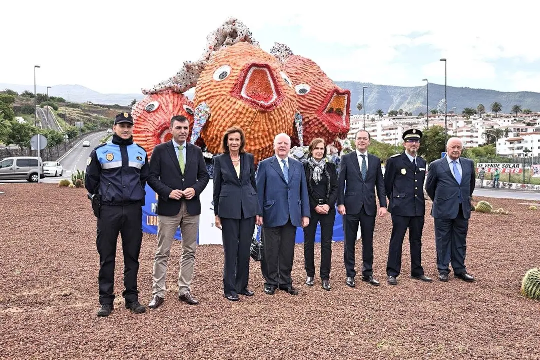 loro_parque_fundacion_refuerza_compromiso_con_medioambiente_nueva_escultura (3)_Fotor