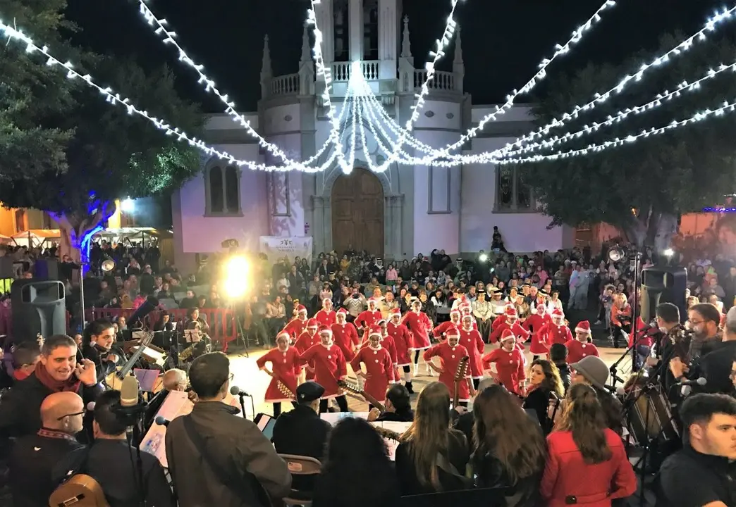 Foto Archivo Isora Suena Navidad_8545_Fotor