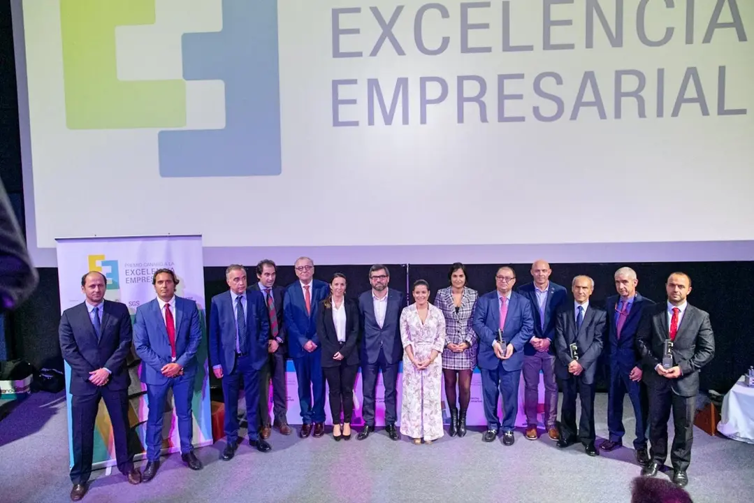 13122019 Las empresas Emicela, Quesos San Mateo y Master-Peritas, galardonadas en los X Premios Canarios a la Excelencia Empresarial_Fotor