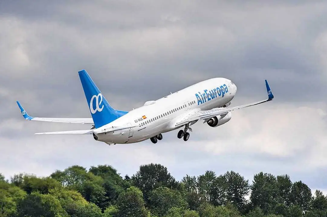 Air Europa B 737_Fotor