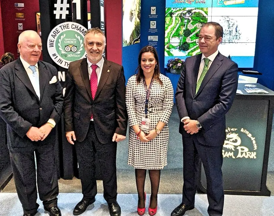 La Compa&ntilde;&iacute;a Loro Parque en Fitur 2_Fotor