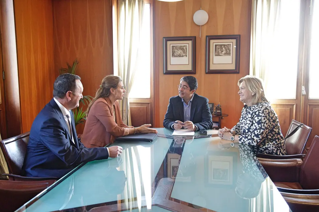 Reuni&oacute;n Presidente Grupo Pi&ntilde;ero_Fotor