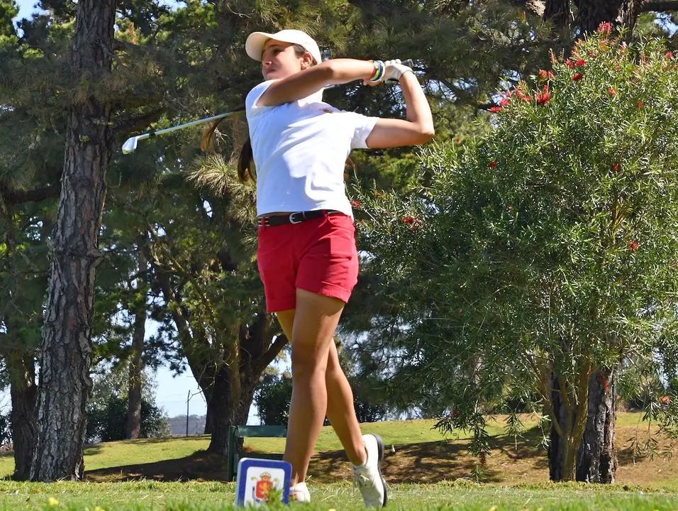 Golf femenino 482_Fotor