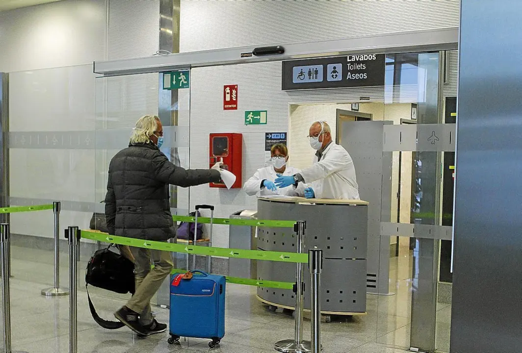 Test coronavirus aeropuertos 7_Fotor
