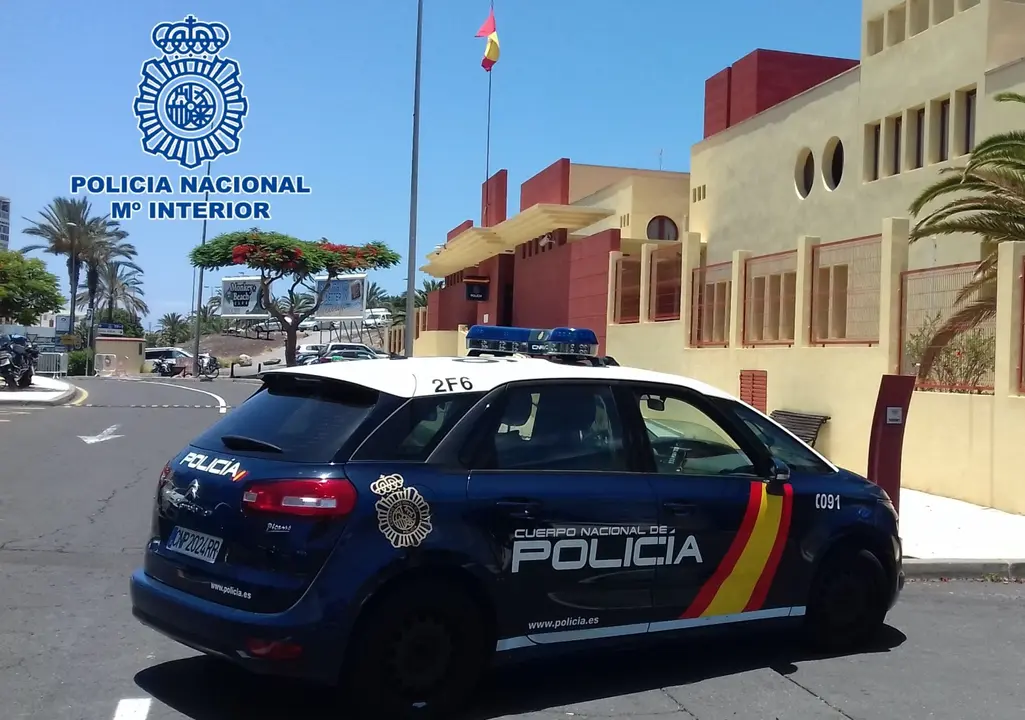 Polic&iacute;a Nacional SUR TFE 5_Fotor