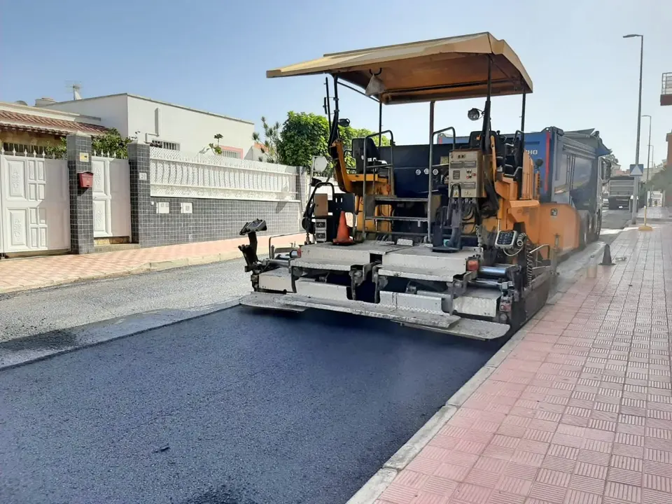 Asfaltado Repavimentaci&oacute;n de calles y caminos vecinales _Fotor