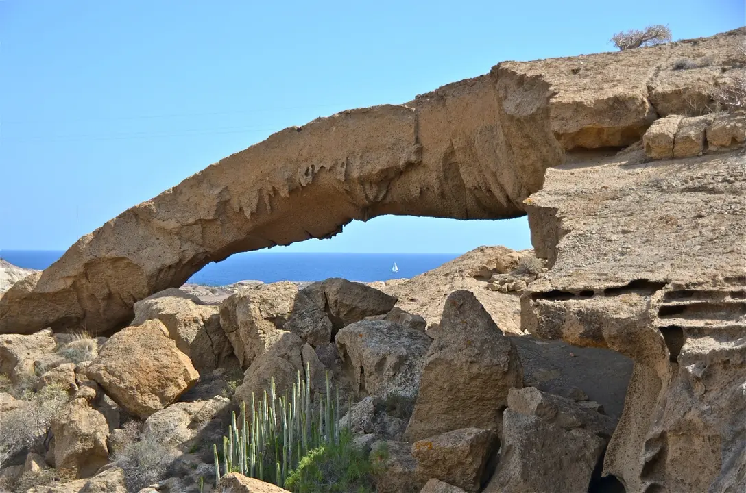Arco de Tajao _Fotor