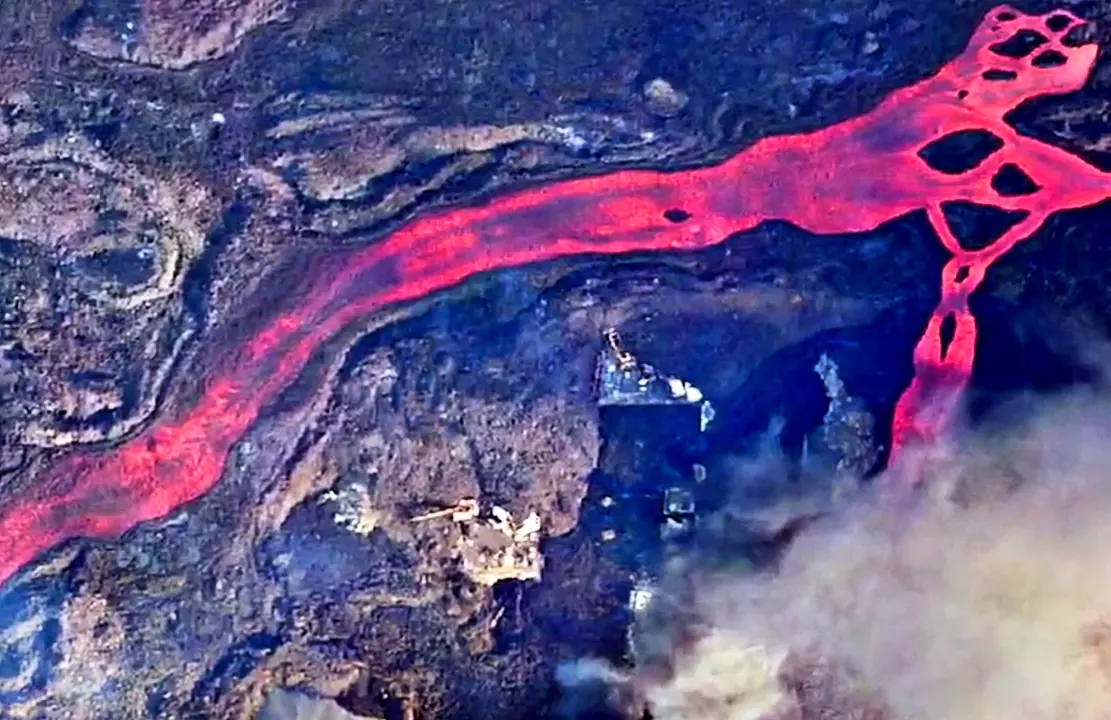 Volc&aacute;n La Palma colada 2021-10-16 a las 20