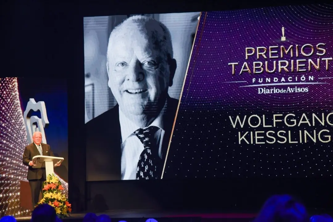 Wolfgang Kiessling recibe el Premio Taburiente (2)(1)