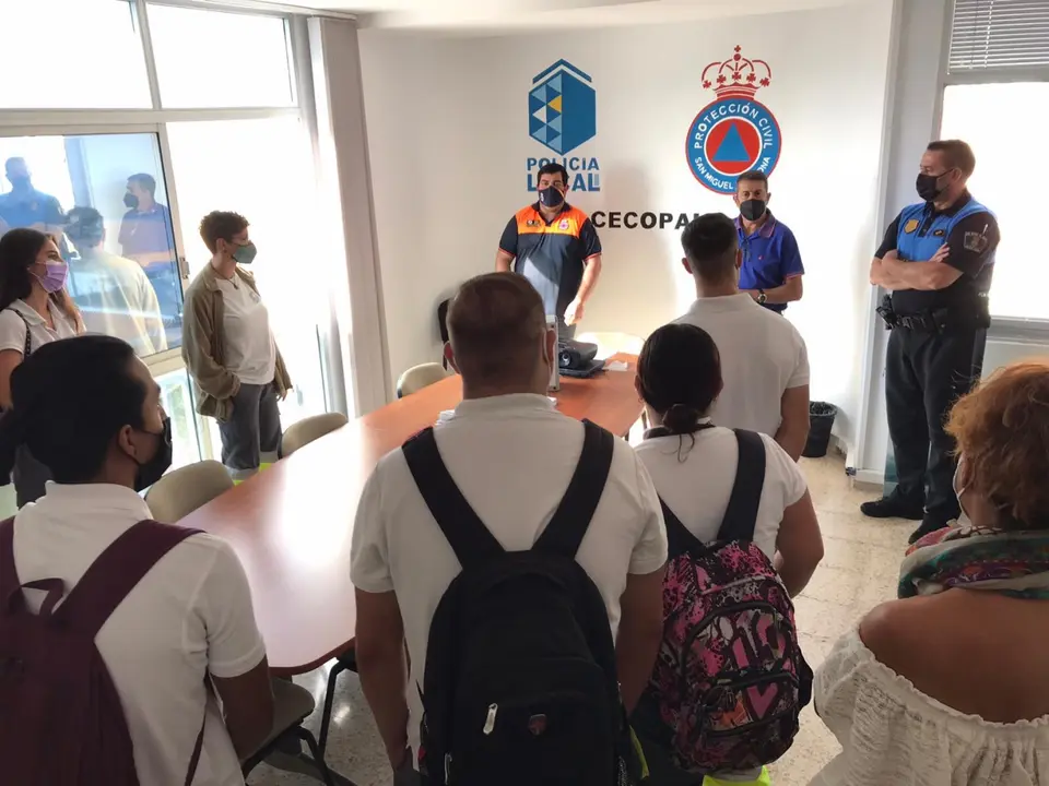 San Miguel visita cecioal 48893(1)