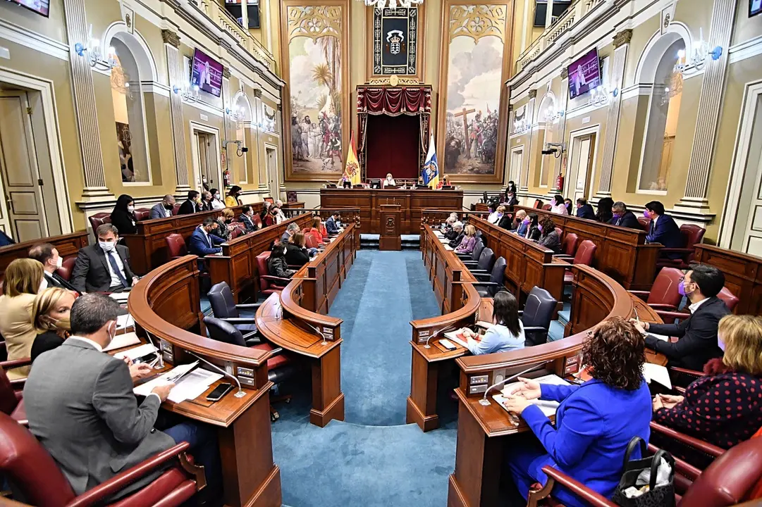 Parlamento de Canarias 2022-03-08 at 11_Fotor