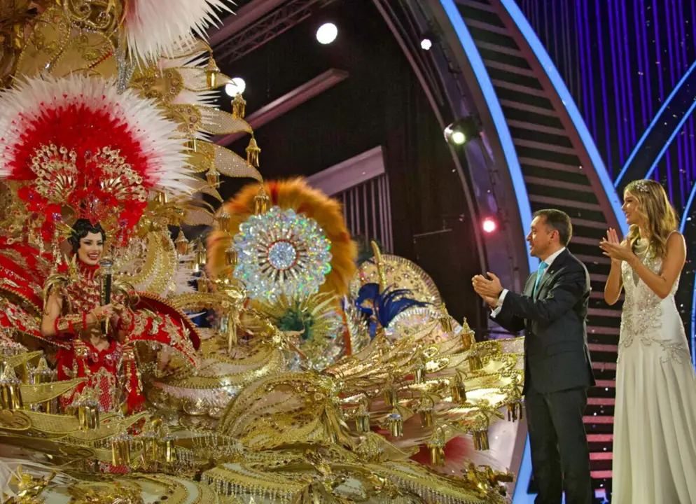 Reina carnaval verano Santa Cruz