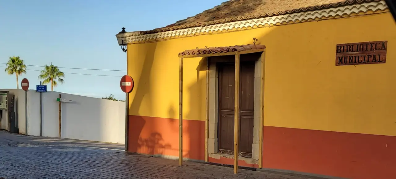 Biblioteca San Miguel