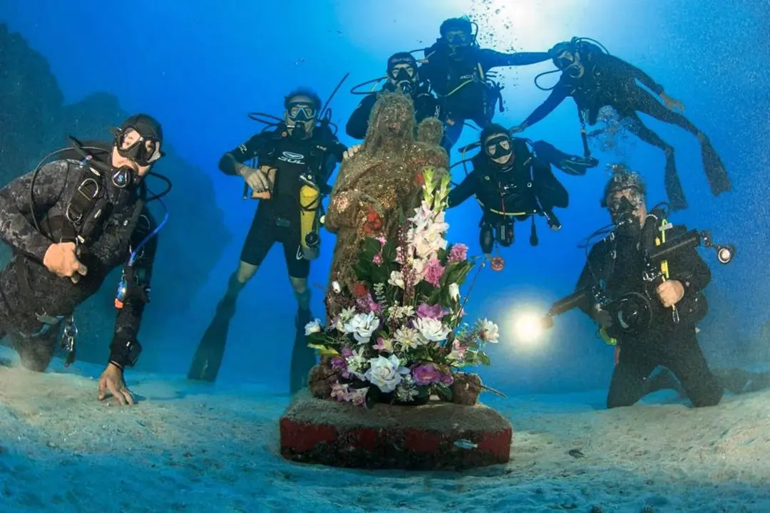 Ofrenda submarina -2022-09-03-18-06-52(1)