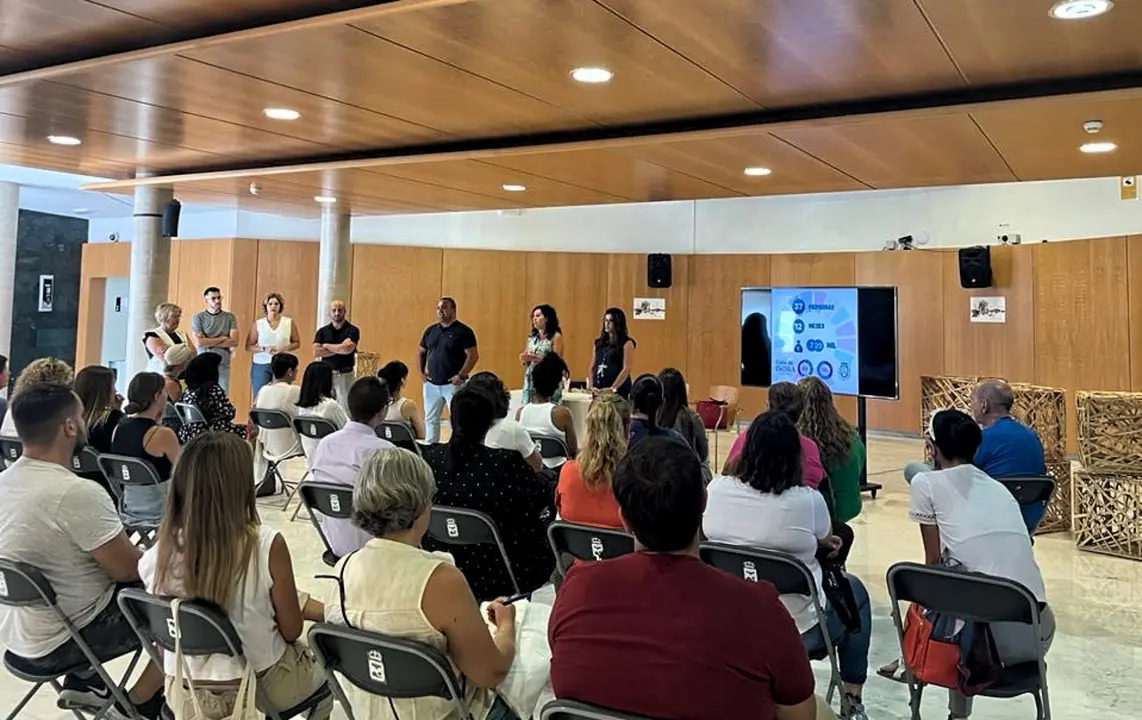 Gu&iacute;a de Isora Cabildo empleo (2)