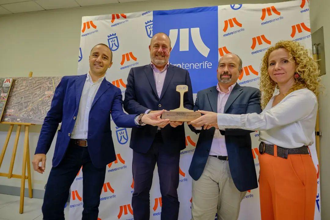 Enrique Arriaga en las Instalaciones de Metrotenerife