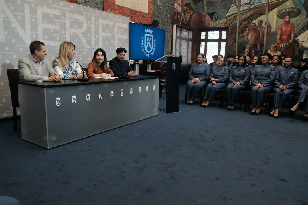 20221216_Liskel_&Aacute;lvarez_recepci&oacute;n_Orfe&oacute;n_Universitario_Central_Venezuela (11)(1)