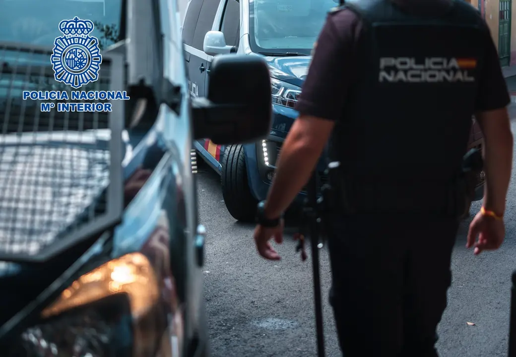 Polic&iacute;a Nacional Foto1-60(1)