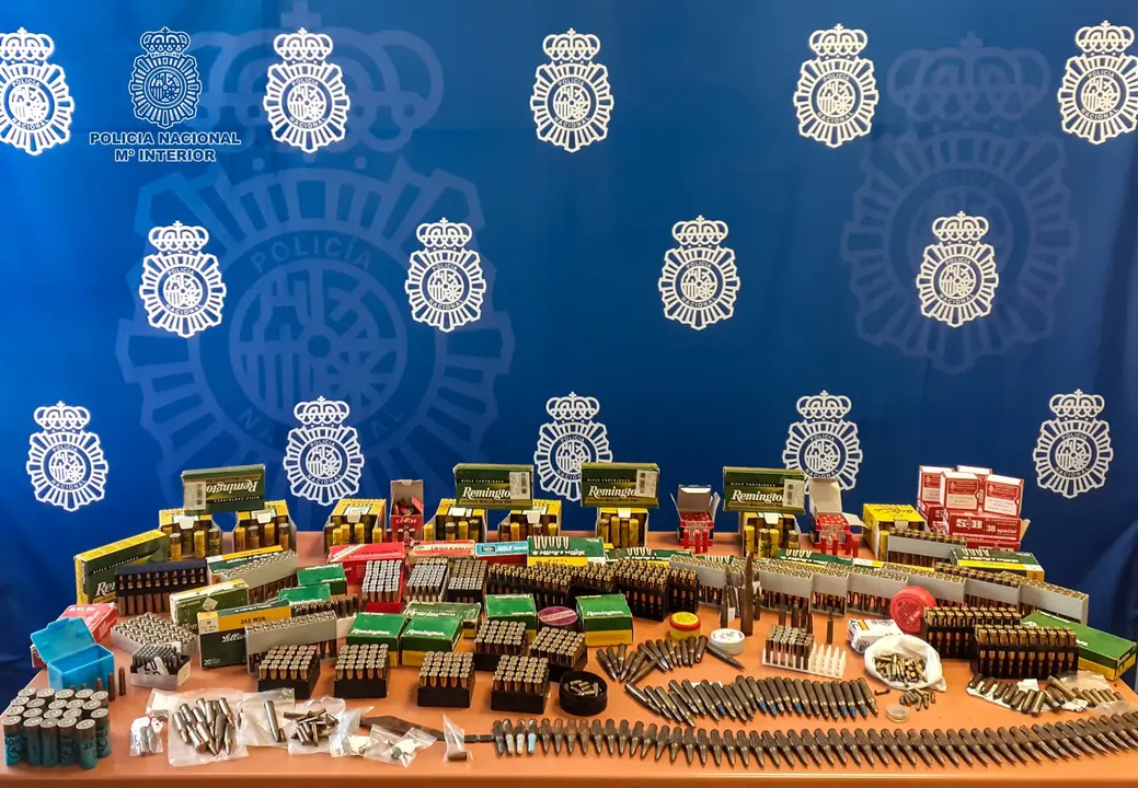 Armas munici&oacute;n Polic&iacute;a nacional (1)