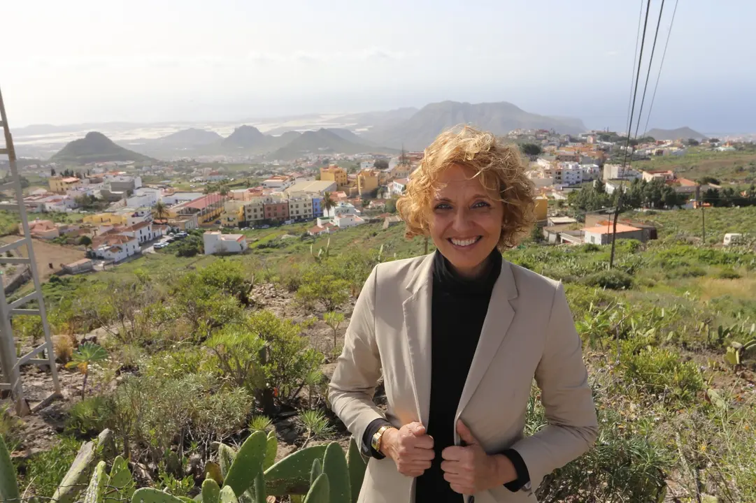 Clari P&eacute;rez CC Zona de median&iacute;as de Arona