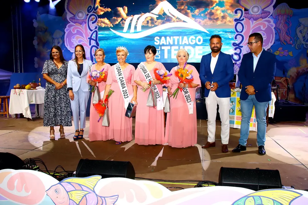 Foto coronaci&oacute;n Gran Dama 2023(1)