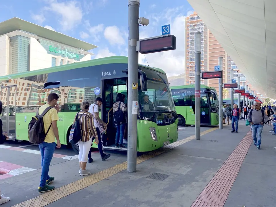 Transporte p&uacute;blico-Titsa(1)
