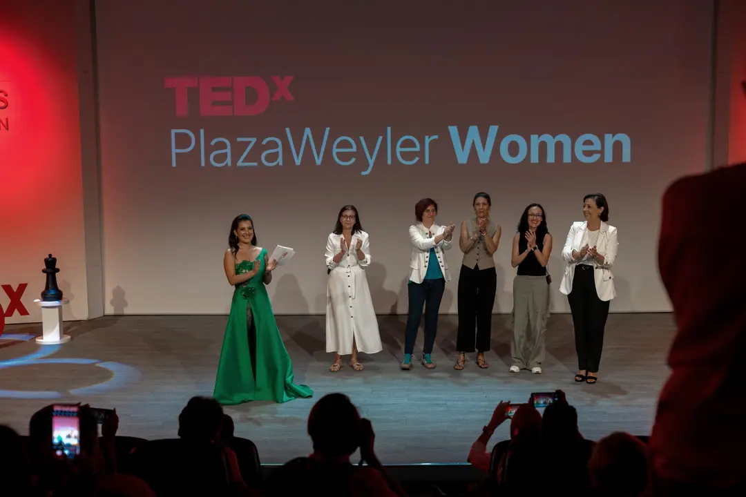 TEDXPLAZAWEYLERWOMEN BY RAQUEL VALLE(1)