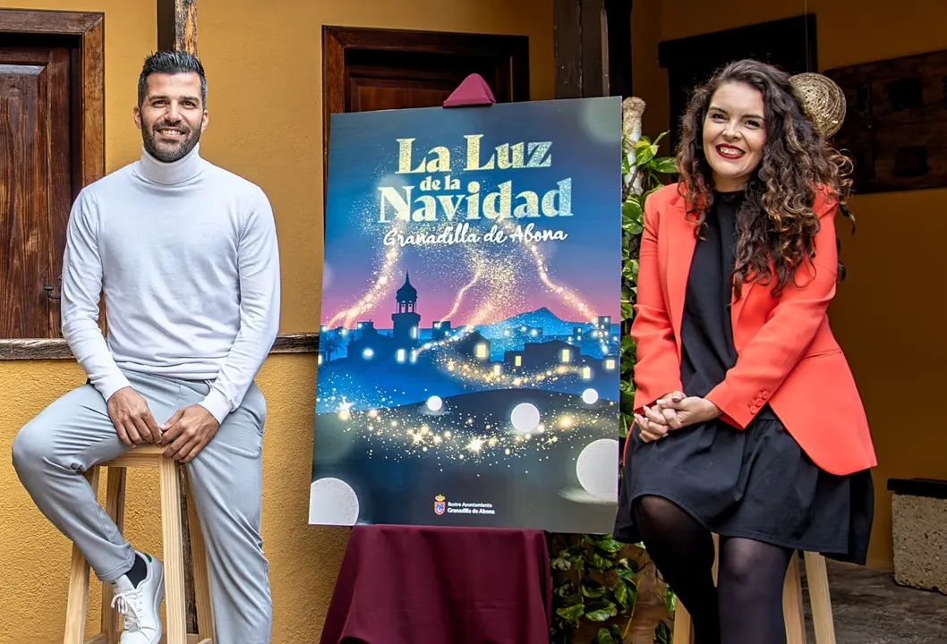 Francisco Socas y Jennifer Miranda en la presentaci&oacute;n de 'La luz de la Navidad'(1)