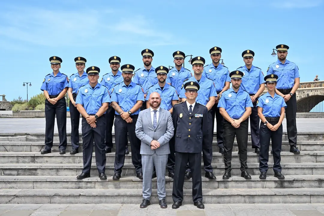 13 nuevos Polic&iacute;as Locales en Puerto de la Cruz 2024-04-19 at 16