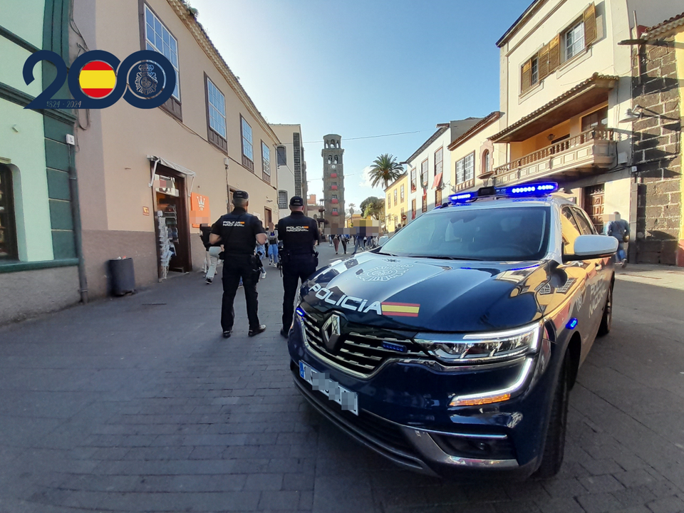 Polic&iacute;a Nacional La Laguna (1)