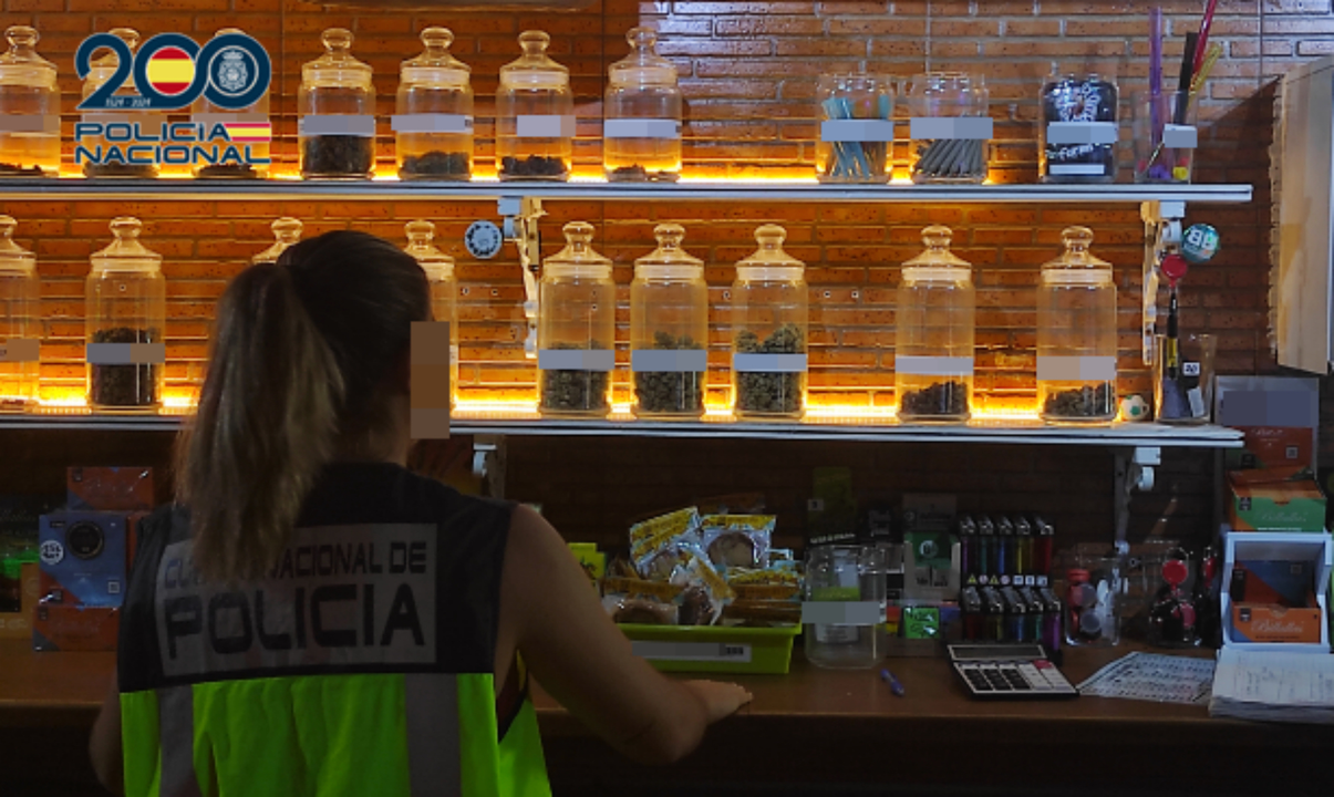 Polic&iacute;a Drogas editada(1)