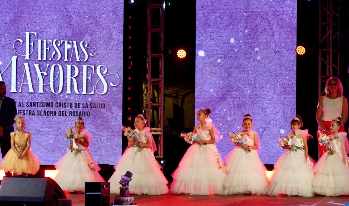 Arona Reina Infantil (3)(1)