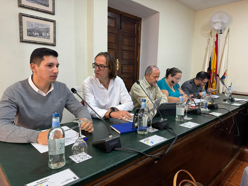Concejales CC Adeje en Pleno(1)