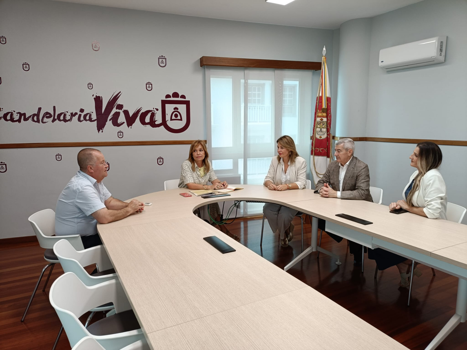 Reuni&oacute;n zona comercial abierta 2024-10-17 at 11