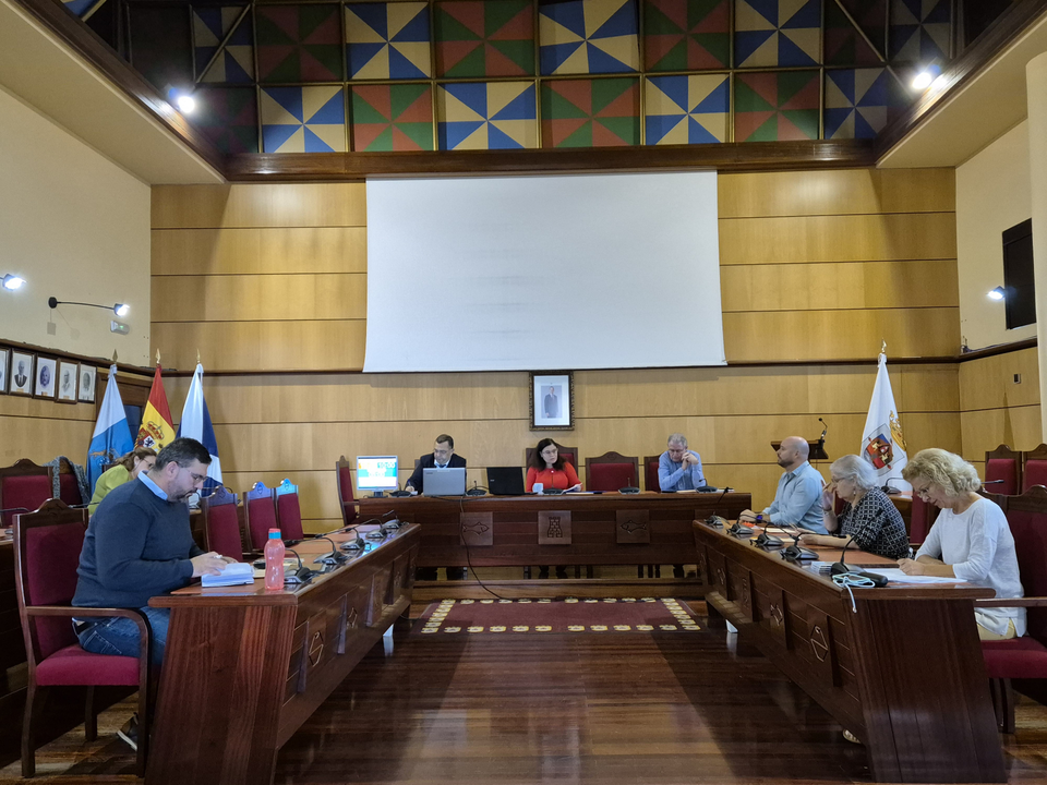 Patronato de la Fundaci&oacute;n Candelaria at 12