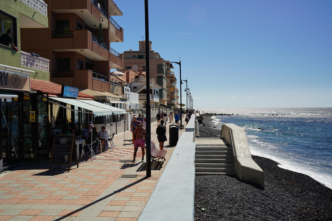 Paseo mar&iacute;tio Las galletas Arona(6)