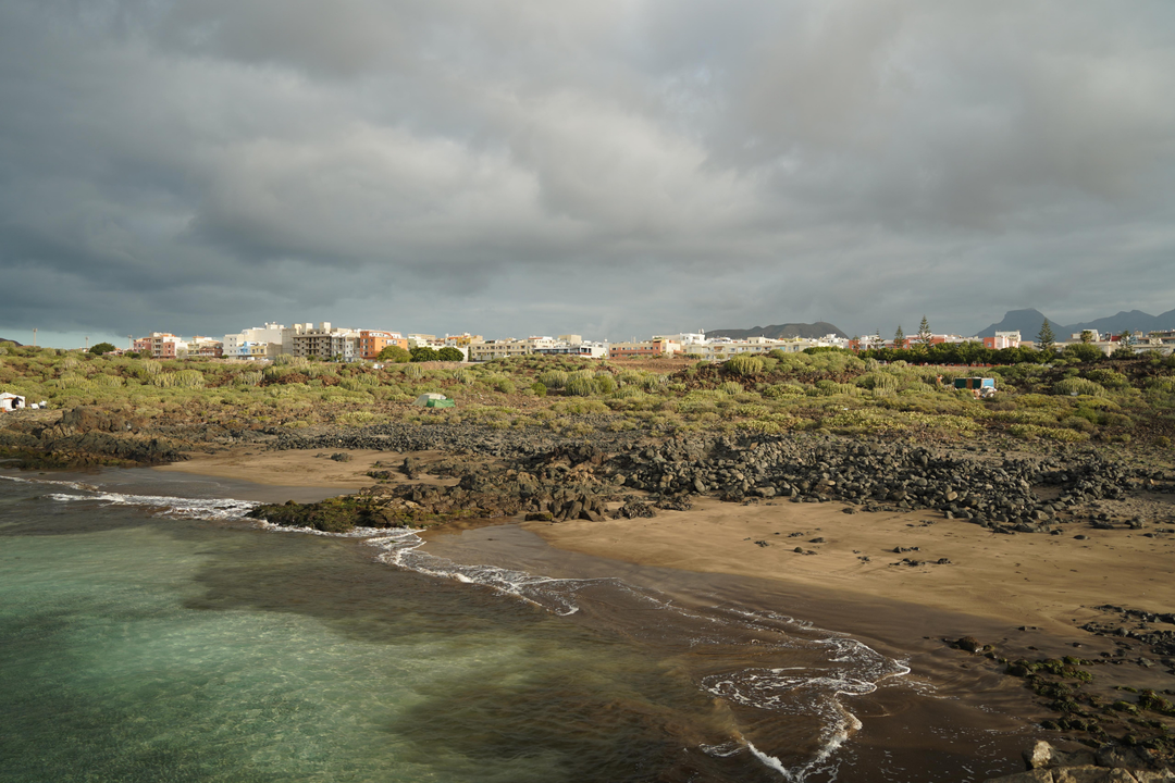 Playa de Los Enojados Las Galletas Arona(7)