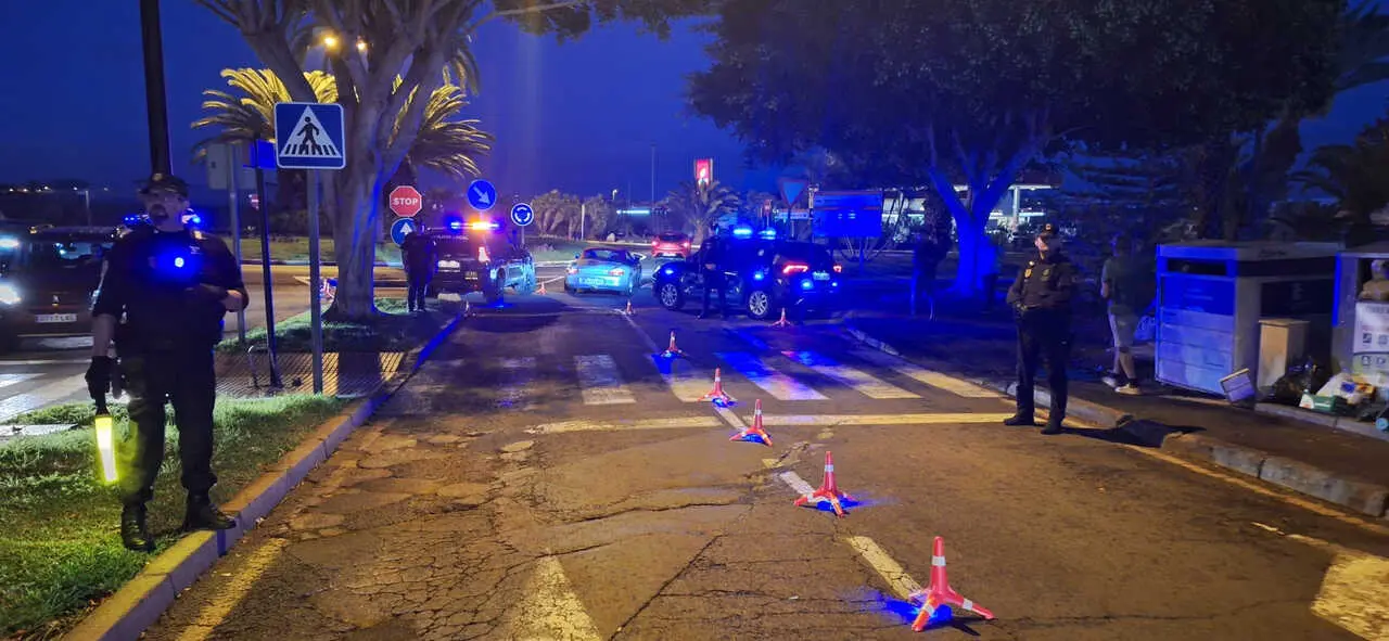 ARONA POLIC&Iacute;A LOCAL 4