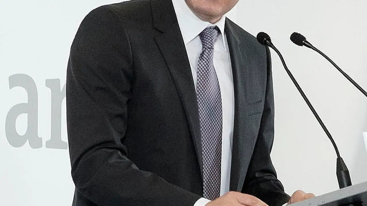 El Presidente electo D. Fernando Clavijo toma posesi&oacute;n de su cargo en la sede del Gobierno de Canarias de Gran Canaria.