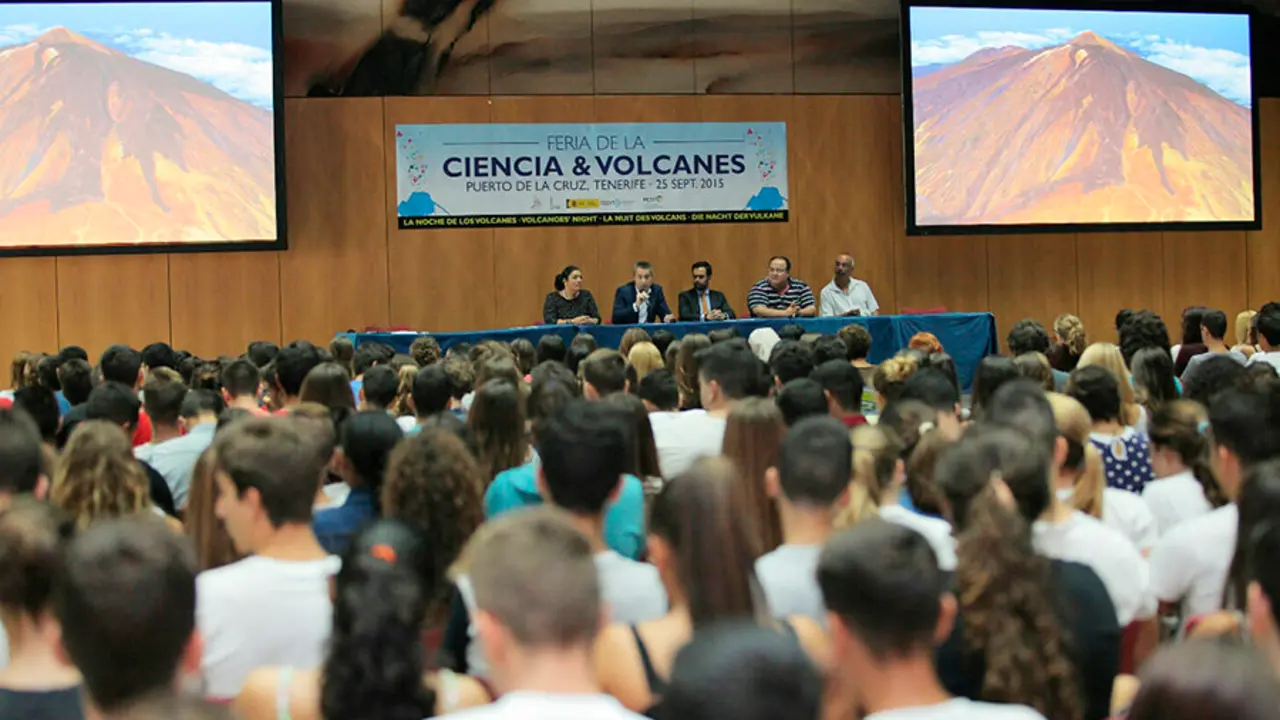 Feria Ciencia y Volcanes2