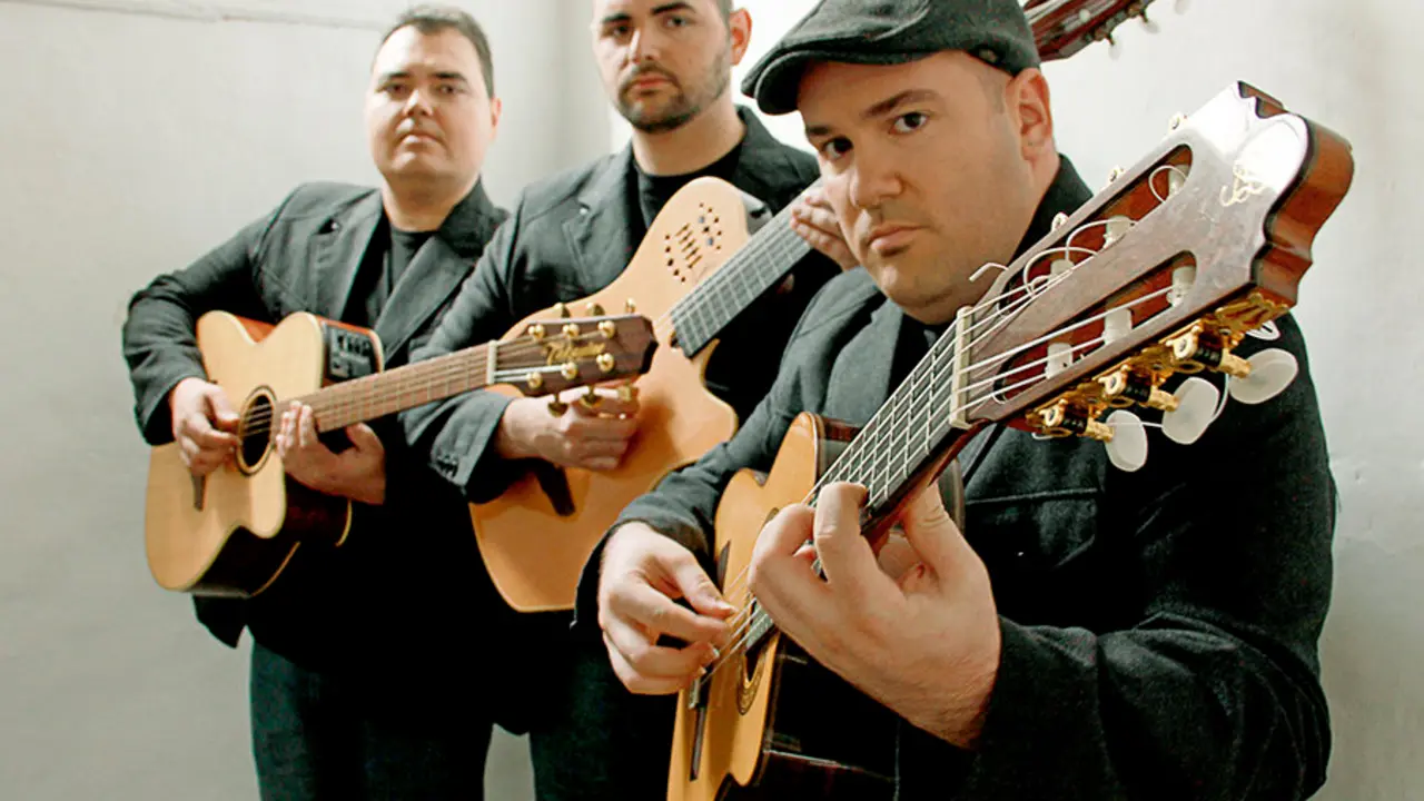 ALMA DE BOLERO 1_prensa