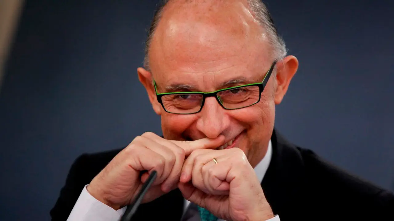 El-ministro-de-Hacienda--Cristobal-Montoro--